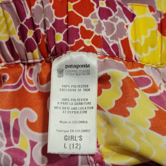 Patagonia Girls Floral Tropical Red Pink Yellow Shorts Size L - Picture 6 of 7